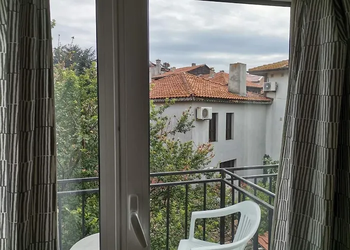 The Two Anchors Проживание в семье Несебр