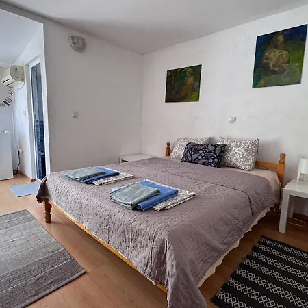 The Two Anchors * Neszebar